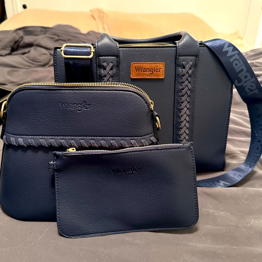 Wrangler 3 Piece Purse Set